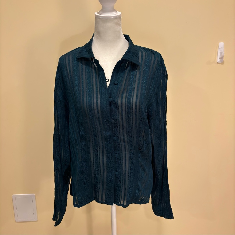 Silk Button-Down Blouse by Georgiou Studio – Size L - Picture 2 of 6